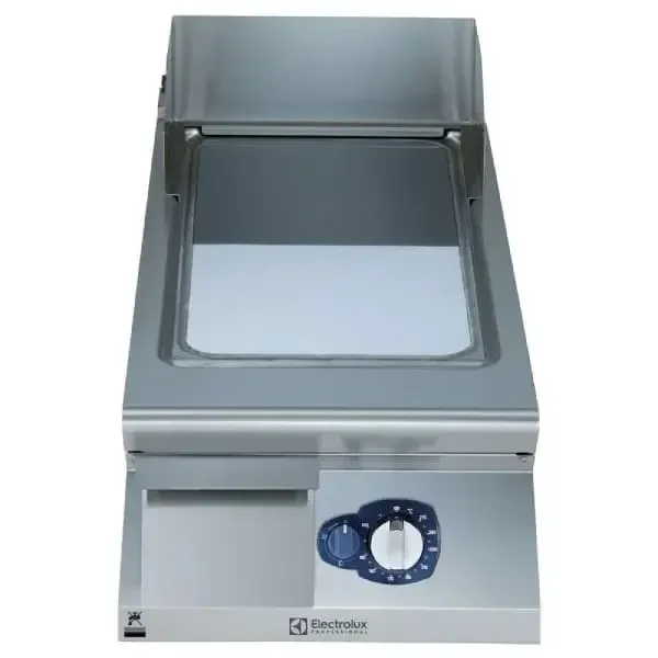 Electrolux 900XP Half Module Gas Fry Top – Smooth Polished Chrome Plate